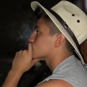 Meet your Posher, Andrew